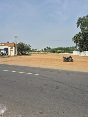 ARK Property  -  Commercial land in Mettupalayam